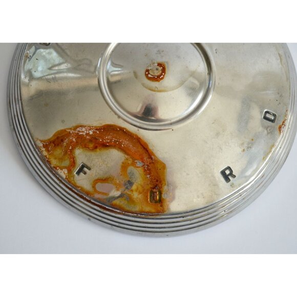 Vintage Ford Hubcap Wheel Center Cap 10" Chrome - Picture 2 of 3